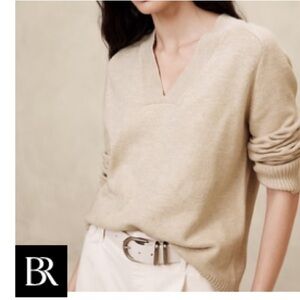 Banana Republic Factory Perfectly Soft V-neck Sweater